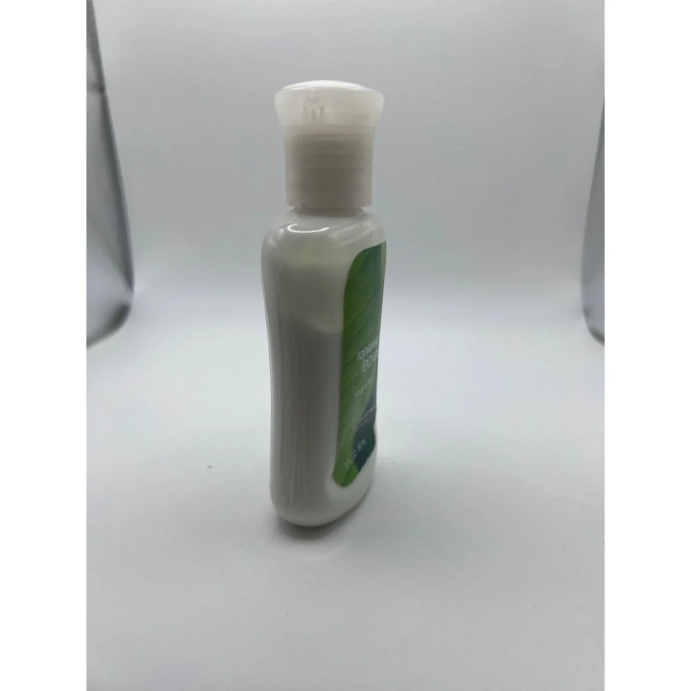 Bath‎ & Body Works Pleasure Pear Blossom Body Lotion 4fl Oz Travel Discontinued